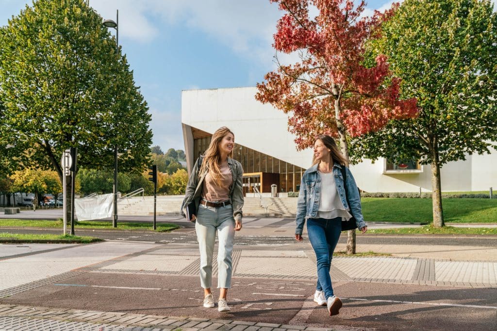 Multi-Building Campus Networks: UniFi Solutions for Church Complexes